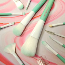 Load image into Gallery viewer, 12PC MAKEUP SET 571 - Primehavenstore